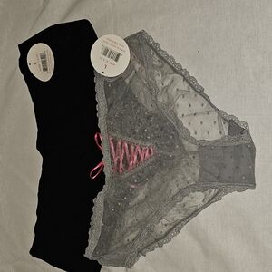 Chic Gray and Black Panty Set & Bonus Halloween Pair